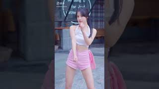 Cute Chinese girl dancing 💃🏻