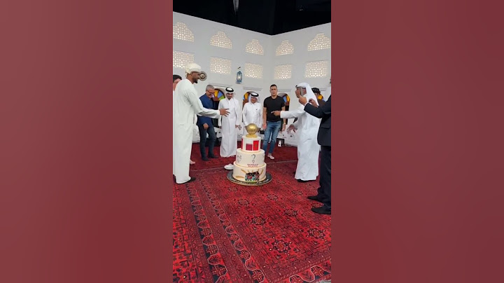 من إحتفال طاقم برنامج المجلس الذي يعرض على قناة الكأس القطرية بحضور الأسطورة عزيز بودربالة ...