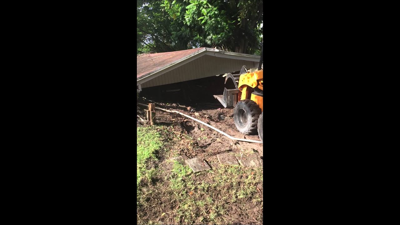 Miami Shed demolition | Deck Demolition Miami |Gazebo demo| Miami demo company