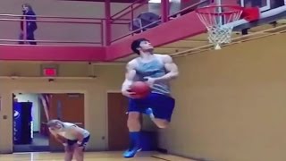 60 Randy Lientz Dunkworld Debut Explosive Dunker