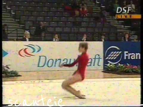 Diana Popova Clubs WC TC Vienna 95 DSF