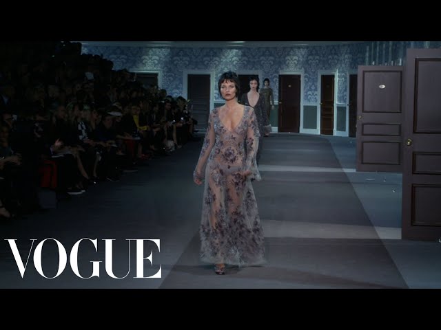 Louis Vuitton Ready to Wear Fall 2013 Vogue Fashion Week Runway