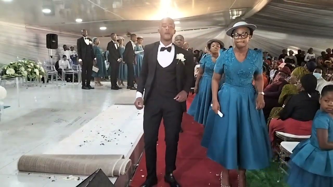 Grandmarch Bridemaids and Groomsmen