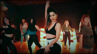 Abda Dancers Alize Canbulat - Cennetten Çiçek Salsa Versiyon Resimi
