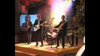 Los Escarabajos: I'm So Tired (tv) [2001]