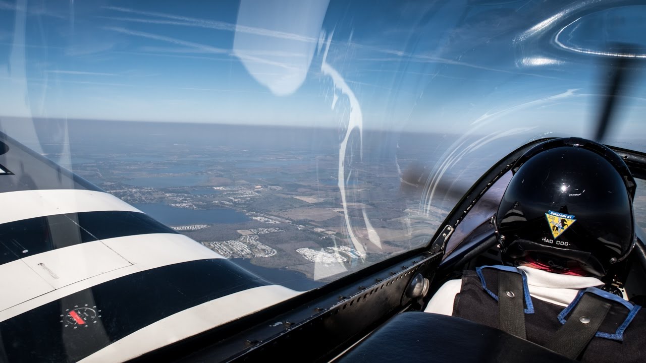Flying the P-51D Mustang