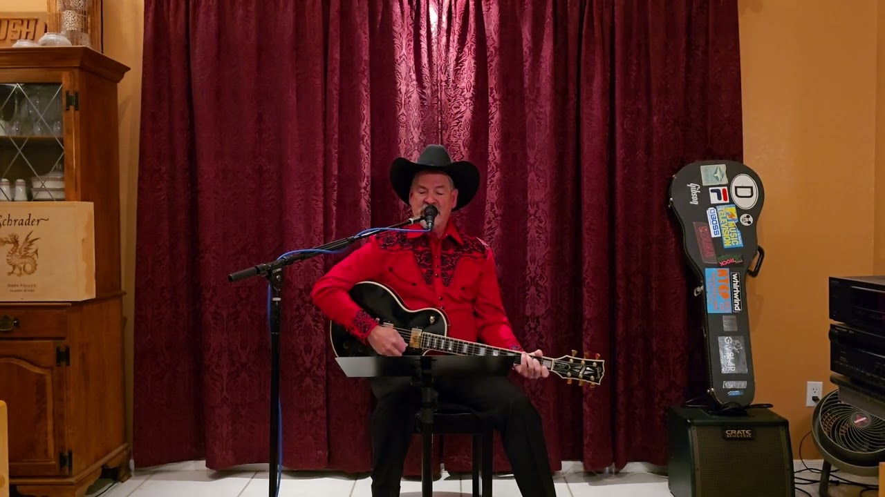 Ver Joel de la Houssaye performs original, "Jersey Shore No More" en YouTube Ver Joel de la Houssaye performs original, "Jersey Shore No More" en YouTube
