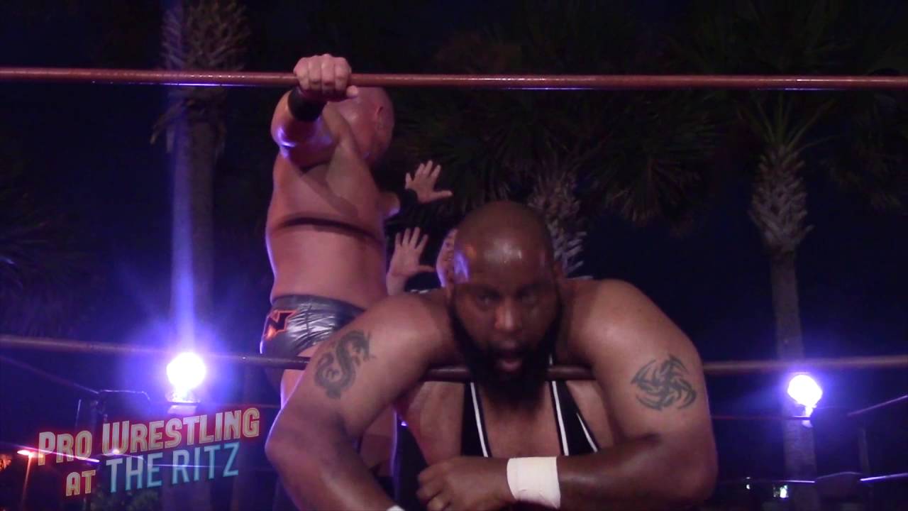 Wrestling at the Ritz: 8-27-16 Kory Chavis vs Tyson Dean (c)