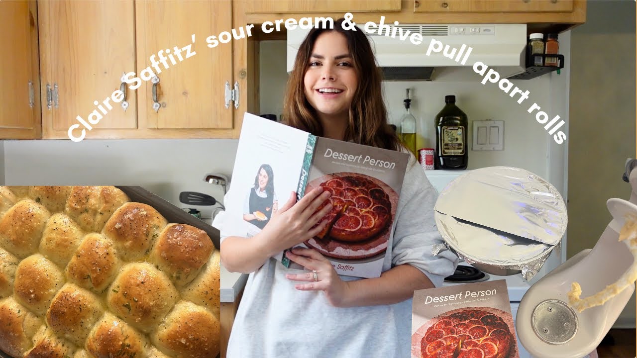 amateur baker makes Claire Saffitz' ~sour cream and chive pull apart ...