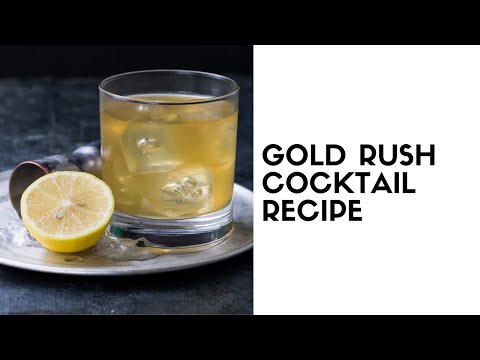 gold-rush-cocktail-with-bourbon-and-ginger-liqueur