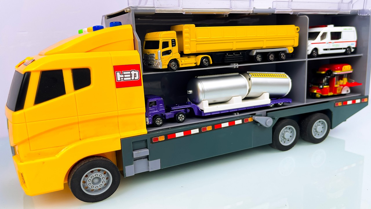 トミカ☆高級ミニカーを開封してコンボイ出発！ホンダNSXも参加☆Unbox