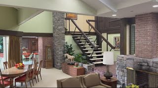 Jeremys Visit to the Brady Bunch House