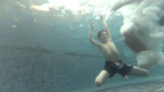 Harlem Shake Underwater