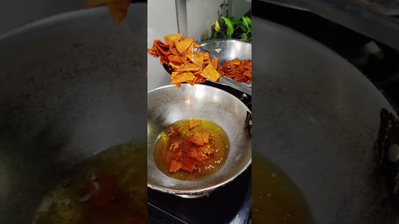 आखिर ऐ इतना भाइरल क्यू है || Tomato chips || Homemade tomato chips Recipe 