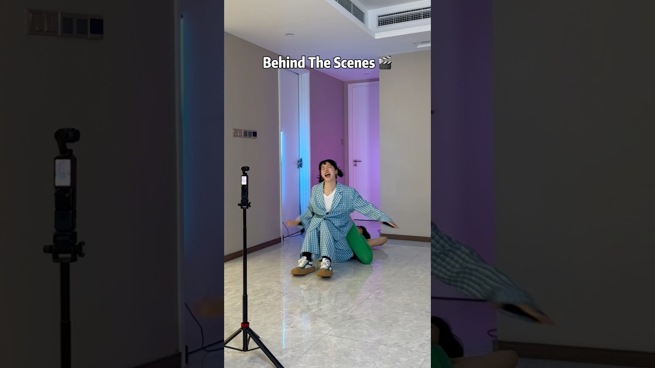 Watch till the end!🤣#zoey #kpopdemonhunters #behindthescenes #dance #funny