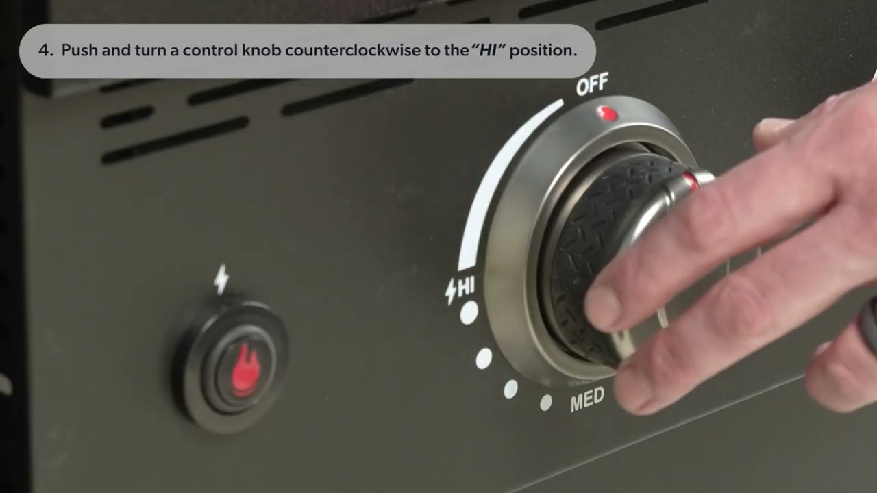 Lighting the Griddle + Griddle Seasoning | MEMBER'S MARK Pro Series Combo Grill & Griddle