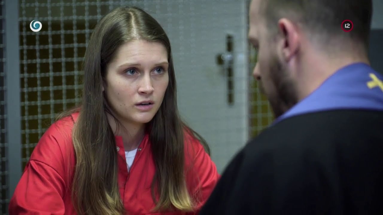 Kňaz ti prepašoval do basy peniaze (HRANICA)