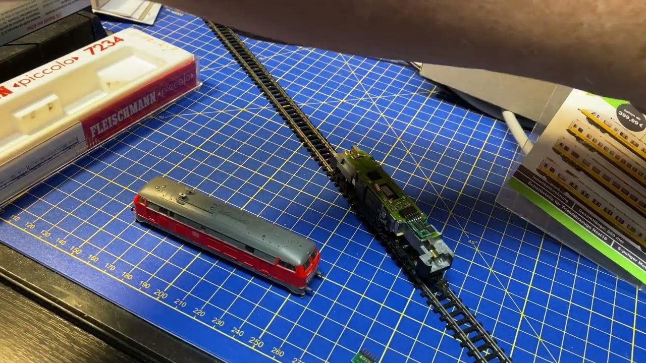 Touristiklok 218 418-2 von Fleischmann durch Umbau neu im Bestand