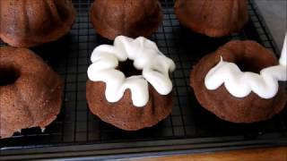 MINI Red Velvet Bundt Cakes || Pastries By Megan