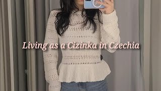Living as a Foreigner in Czechia | 체코 일상 브이로그 | M&S 구경 가요 | 체코어 어학당 | 월간 책 쇼핑
