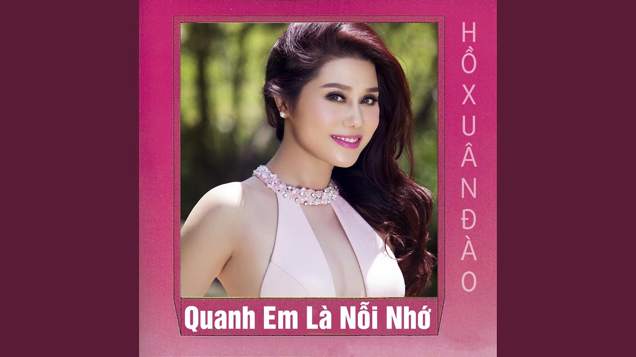 Смотреть «Em Đợi Anh Đến Hoa Cũng Úa Tàn» на YouTube