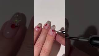 🌨️✨🎄☃️❣️feeling frosty #christmasnails #frenchtipnails #rednails #glitternails #glamnails #nails