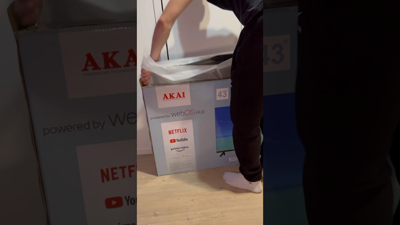 Розпаковка Akai AK43UHD22W 