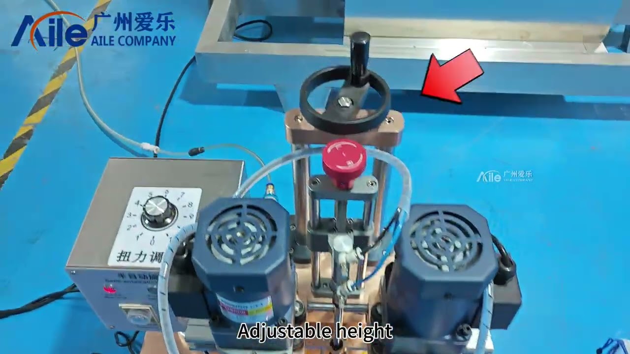 Semi-automatic cap-rolling machine