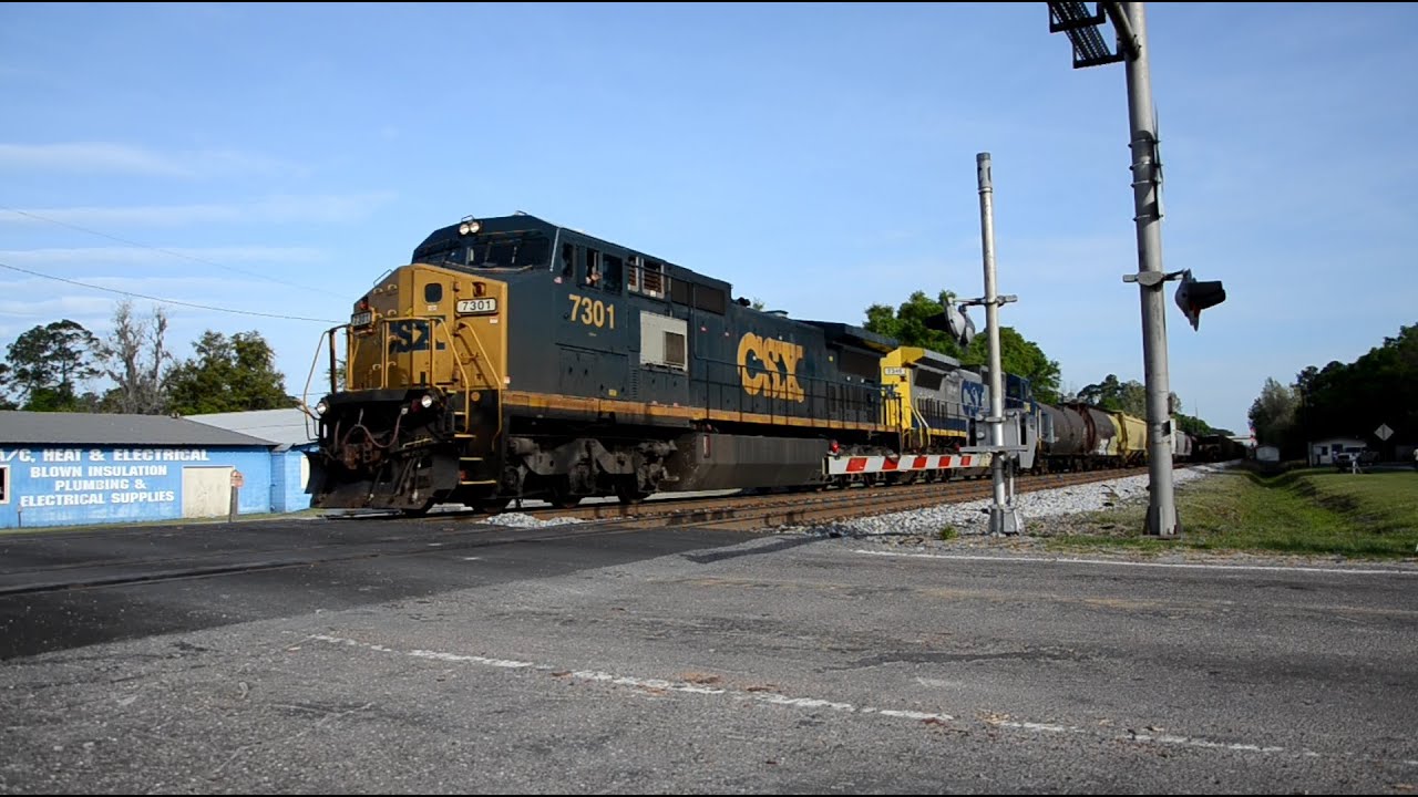 CSX Coal Train meets Q453 with Worst Horn Ever