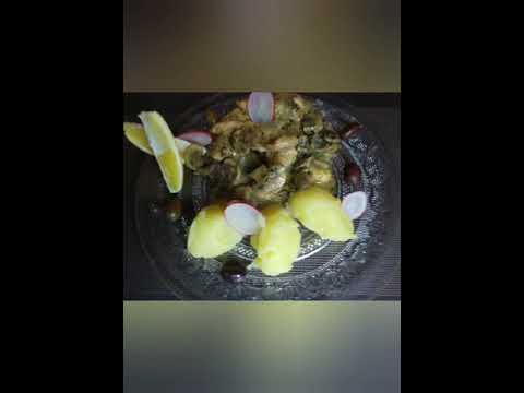 Video: Fragrant Chicken Breasts With Mashed Potatoes And Mushroom Creamy Mushroom Sauce