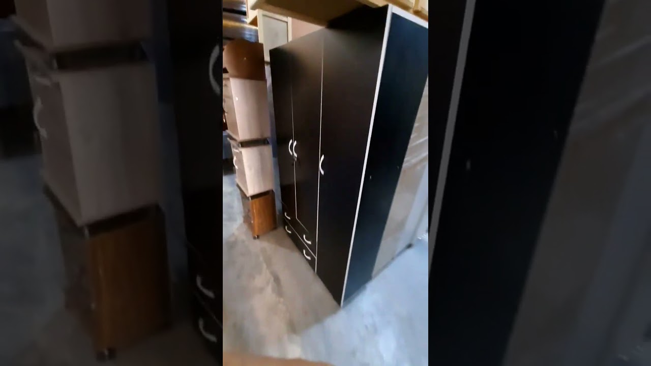 خزانة 3ابواب 138000خزانة 2ابواب  88000 0665901402المحل في ولاية تلمسان بوجليدة اونفاص للجمارك