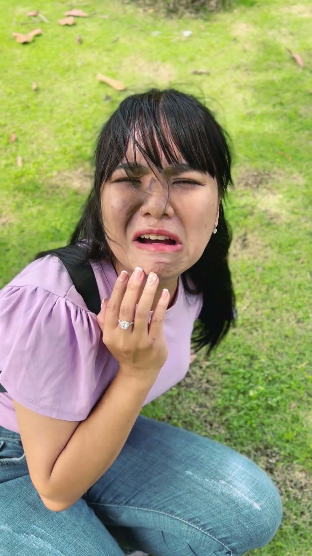 LNS - Chiếc dép cứ rơi vào Linh Nhi || Unlucky girl #shorts