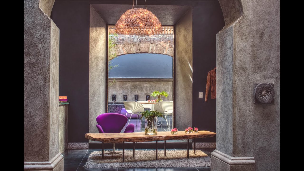 Contemporary Restoration of a Classic Colonial Home in Guanajuato, Mexico