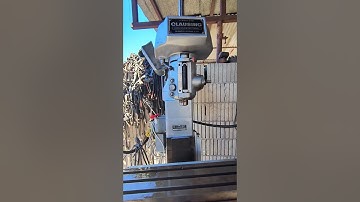 Clausing 8520 milling machine