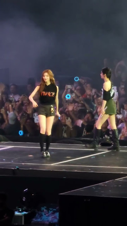 Sha Sha Sha TWICE Sana #twice #readytobetour  #twicesana