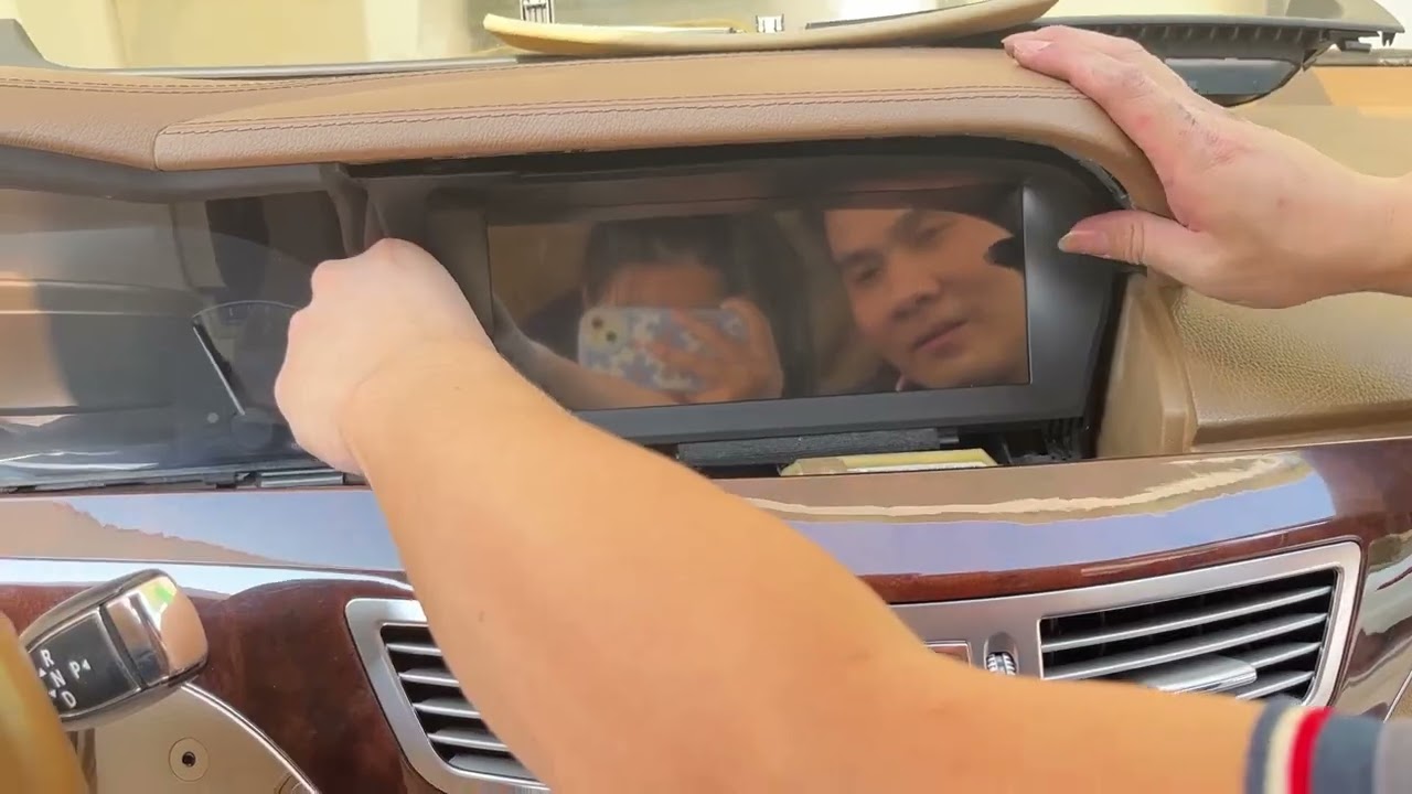 How to Upgrade 10.25" Android Screen Installation for Mercedes S Class W221 Wireless carplay Wifi 4G