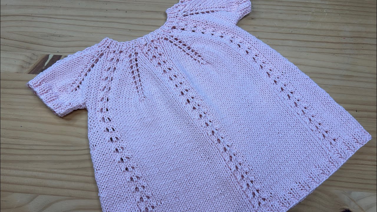 Vestido de bebé a dos agujas 💕