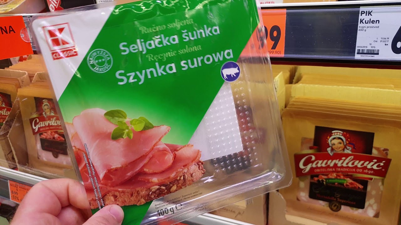 Kaufland in Porec - leere Wurstverpackung im Regal 😂