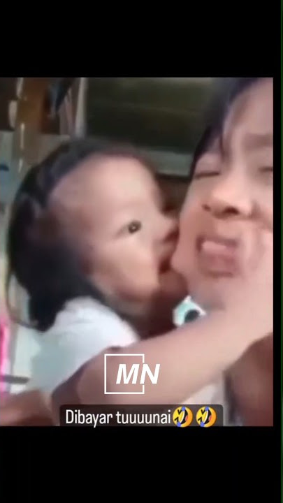 adik gigit kakak ngakak😭 #shortscomplitition#shortsblackpink#instagramyoutube#youtuberlikes#meme🤣