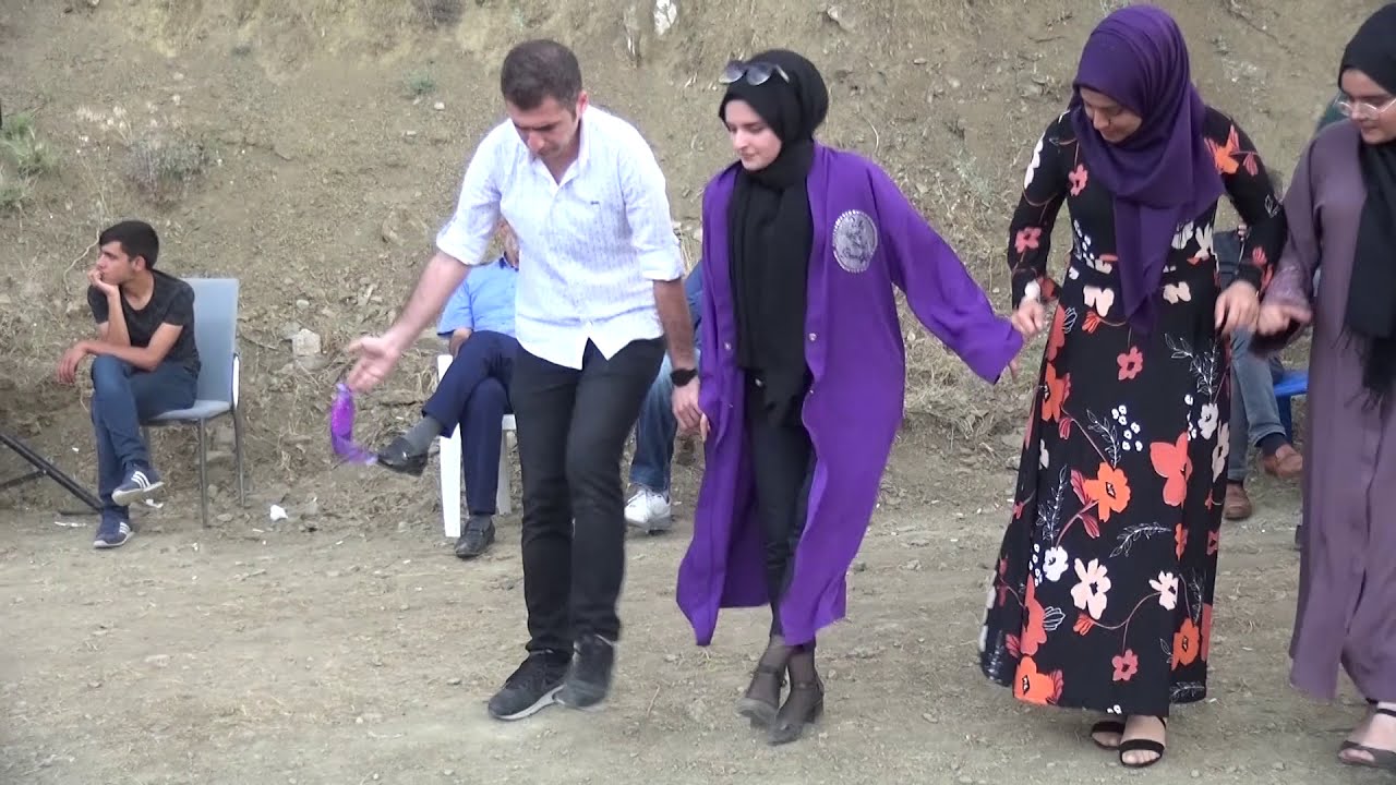 Zazaların Köy Düğünleri - Zaza Mahmut Sizlerle  - Alacakaya Sularbaşı Mah.