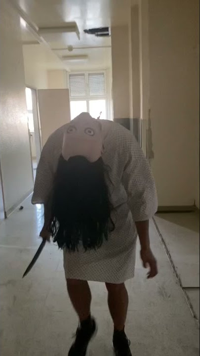 INSIDE A PSYCHIATRIC HOSPITAL on HALLOWEEN 👻