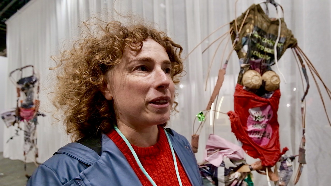 La artista Liv Schulman presenta su obra en ARCO 2026. Madrid.