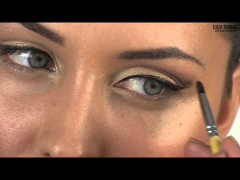 Video: Tutorial De Machiaj Cut Crease - Stăpânește Cea Mai Recentă Tehnică De Fard De Pleoape