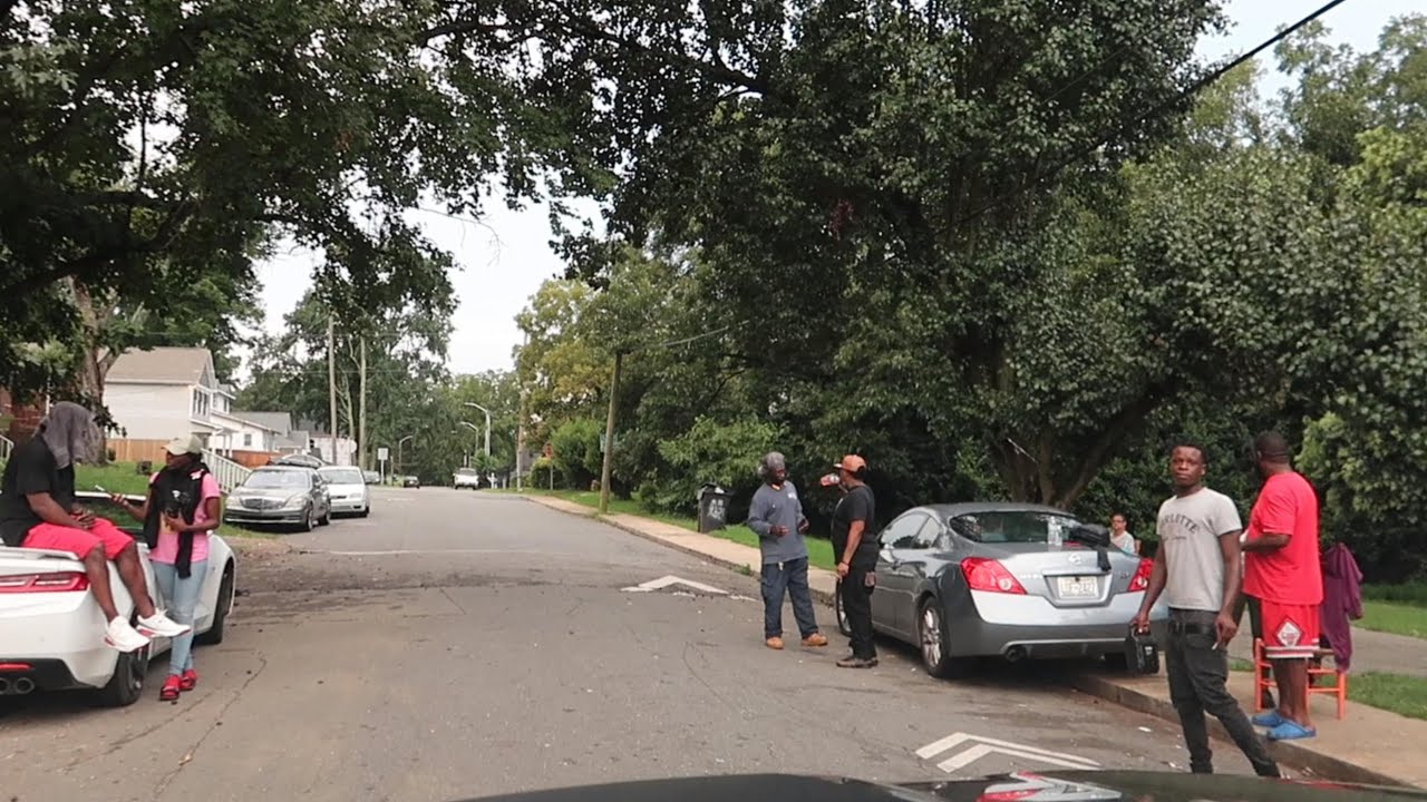 A LOOK AT CHARLOTTE NORTH CAROLINA HOODS