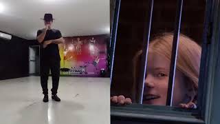 Play video: Roy Jackson - Performance de SMOOTH CRIMINAL de MJ