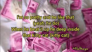 Reyanna Maria - So Pretty Lyrics