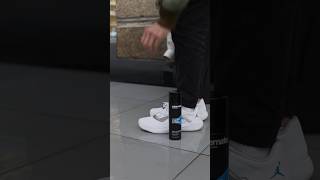 ☔️Пропитка Solemate Ultra Shield защитит ваши кроссовки от влаги и грязи в дождливую погоду.