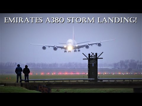 Emirates A380 Storm Landing With Extreme Crosswind at Amsterdam Airport