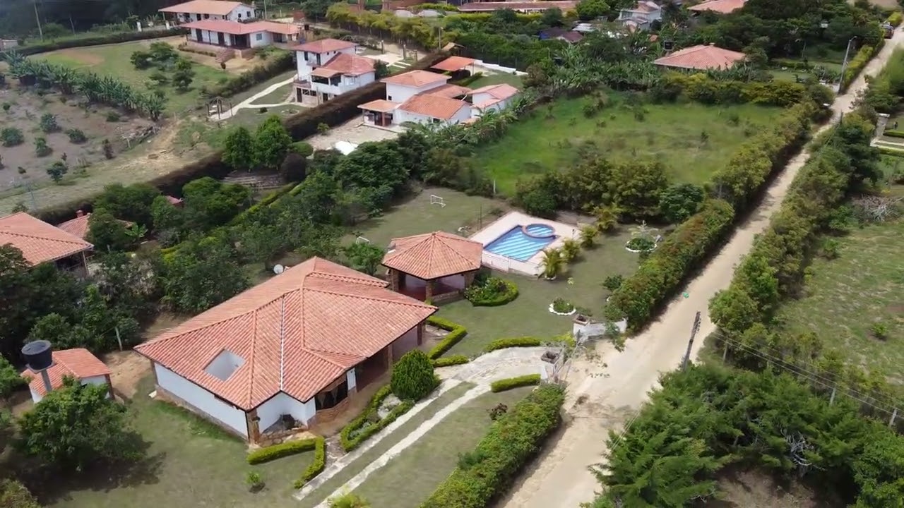 360 drone view  @villagondola  airbnb.com/h/lagondola. Chicamocha Canyon Bucaramanga Colombia