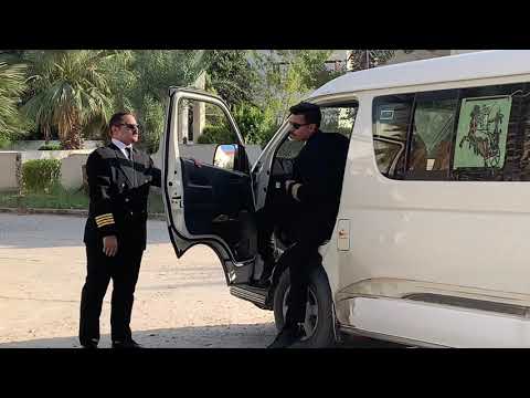 انا قررت اعمل كمين تحت بيت صاحبتي تقليد فيم البدلة